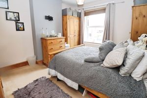 ST LEONARDS ROAD- click for photo gallery